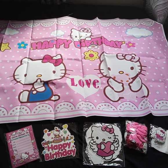 Hello Kitty Birthday Party Set - Picture 1 of 6
